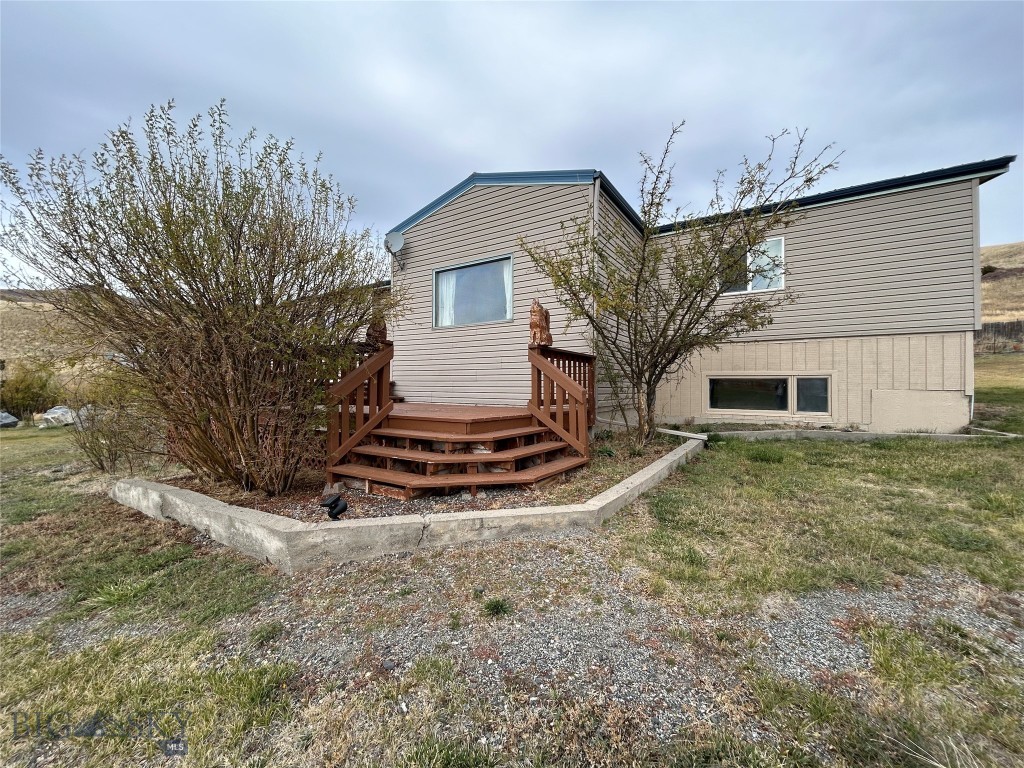 5 Aquila Lane, Emigrant MT 59027