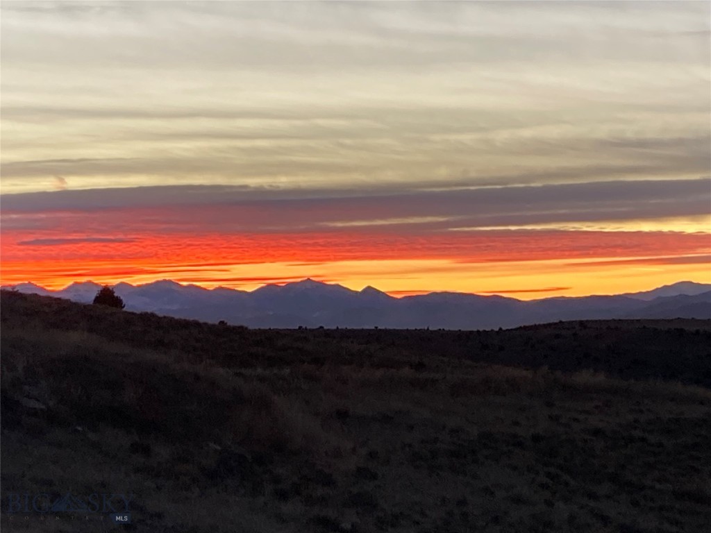 500 Prickly Pear, Manhattan MT 59741
