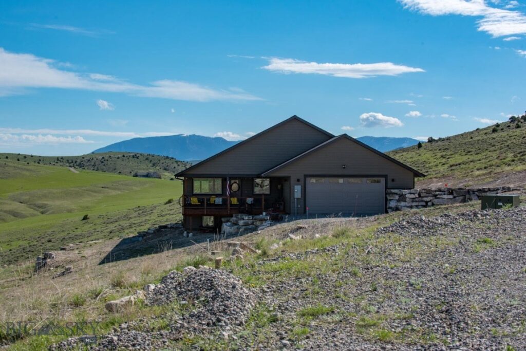 500 Prickly Pear, Manhattan MT 59741