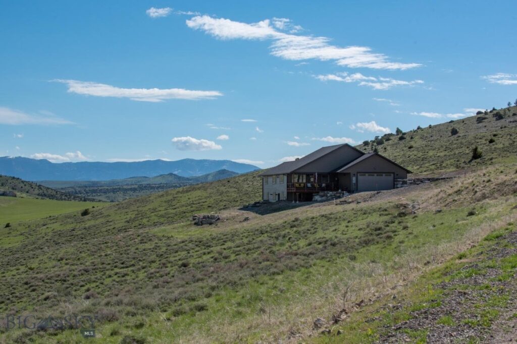 500 Prickly Pear, Manhattan MT 59741