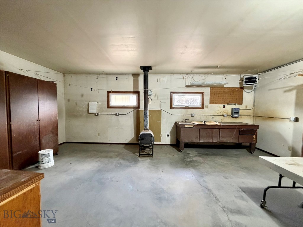 502 Vine Street, Dillon MT 59725