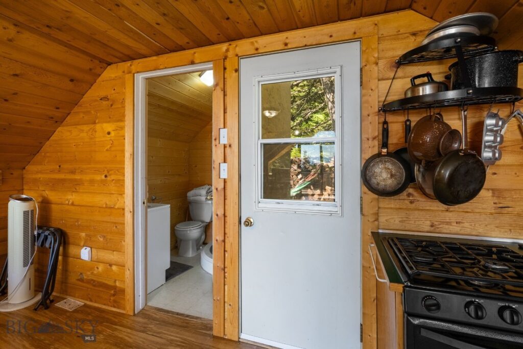 502 Quinn Creek Road, Bozeman MT 59715