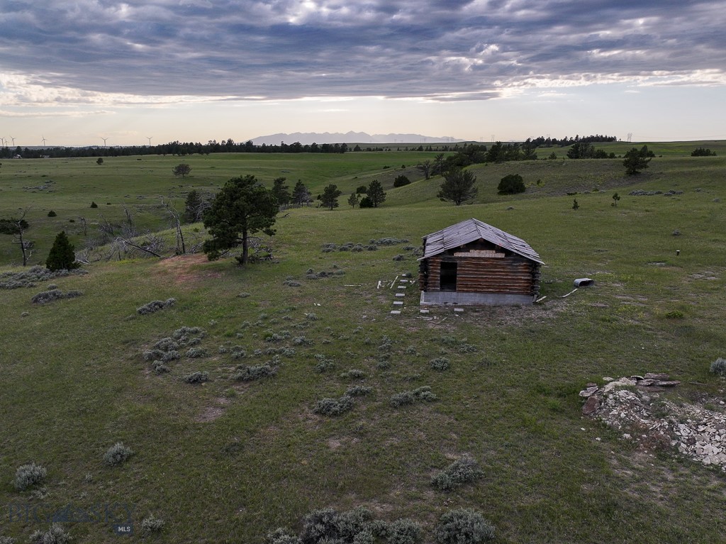 504 Stephens HIll Road, Reed Point MT 59069