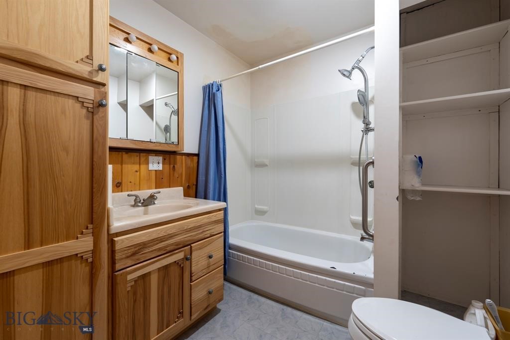 5042 US Highway 89 S, Livingston MT 59047