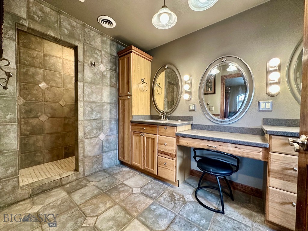 505 Fifth Avenue W, Ryegate MT 59074