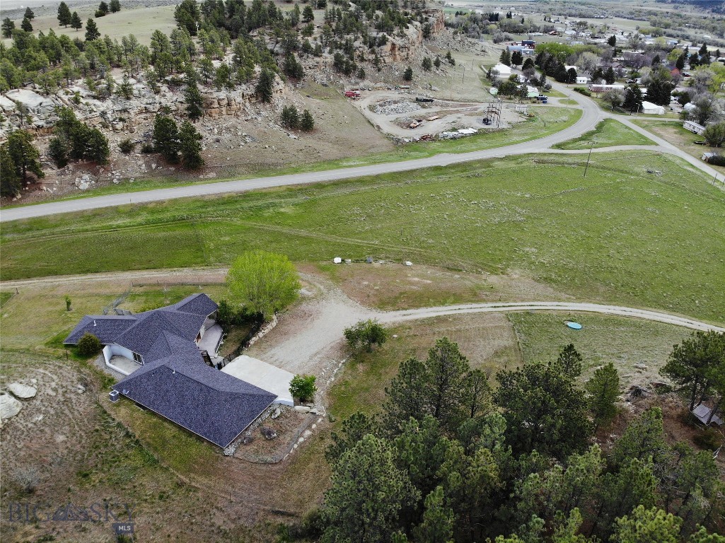 505 Fifth Avenue W, Ryegate MT 59074