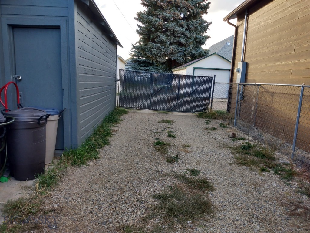 506 Ash Street, Anaconda MT 59711