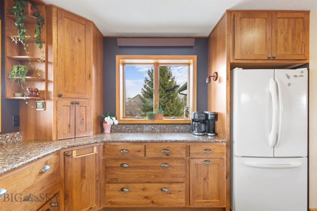 51 Schutz Lane, Bozeman MT 59718