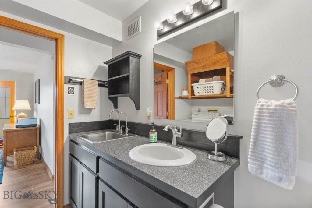 51 Schutz Lane, Bozeman MT 59718