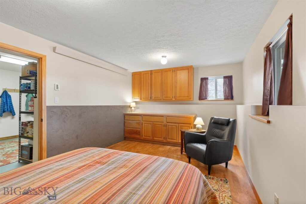 51 Schutz Lane, Bozeman MT 59718