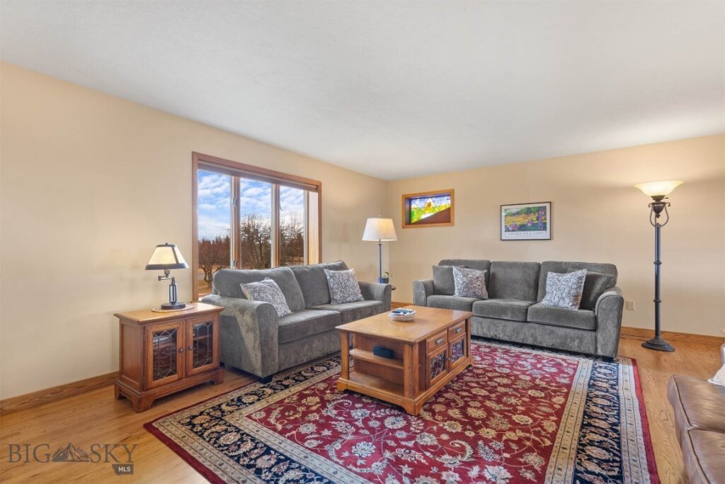 51 Schutz Lane, Bozeman MT 59718