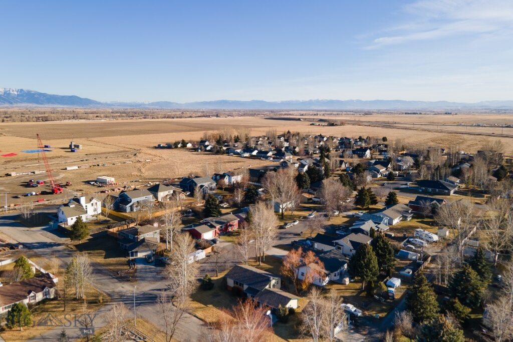 510 E Fulton Avenue, Manhattan MT 59741