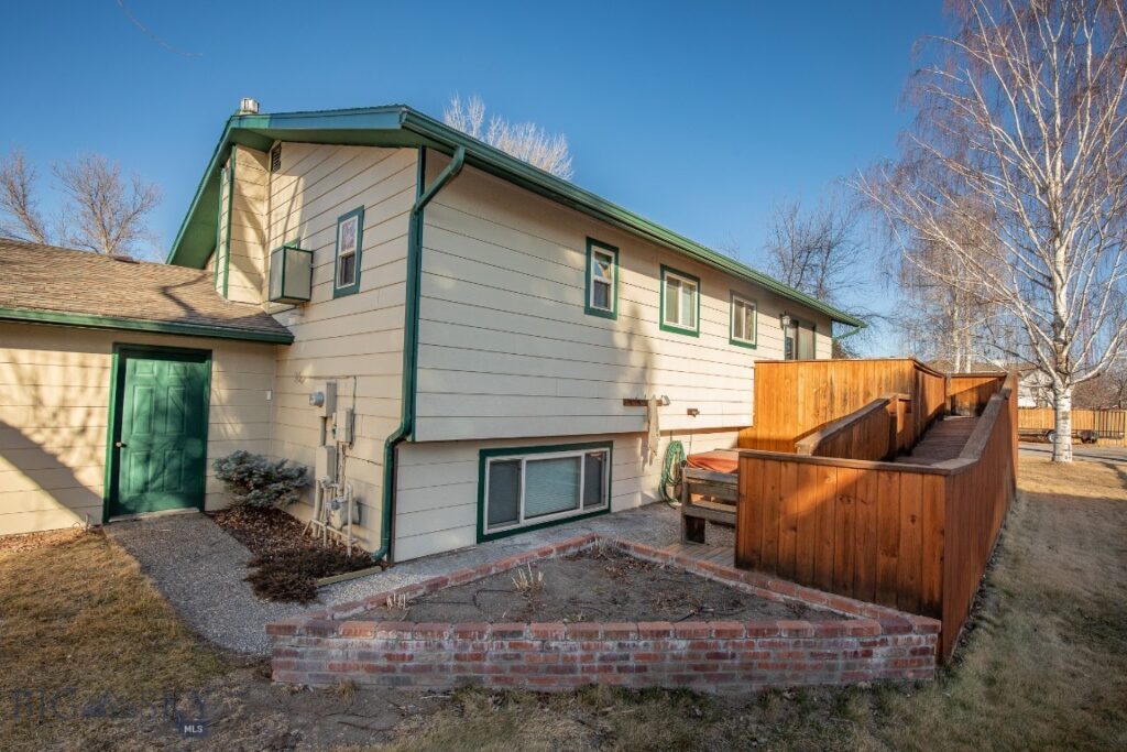 510 E Fulton Avenue, Manhattan MT 59741