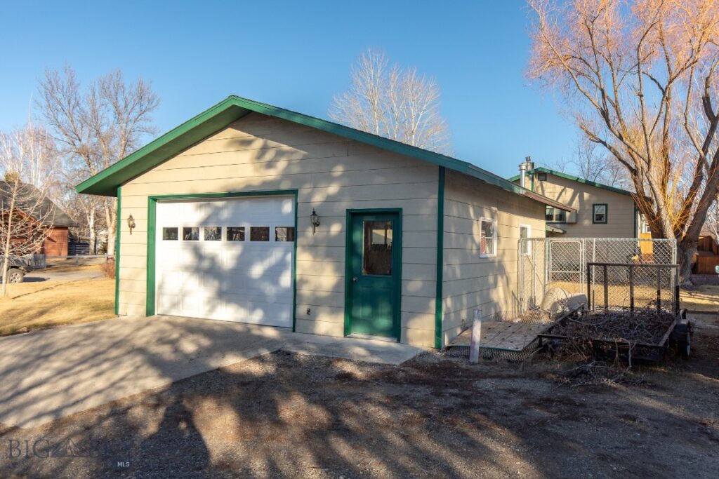 510 E Fulton Avenue, Manhattan MT 59741