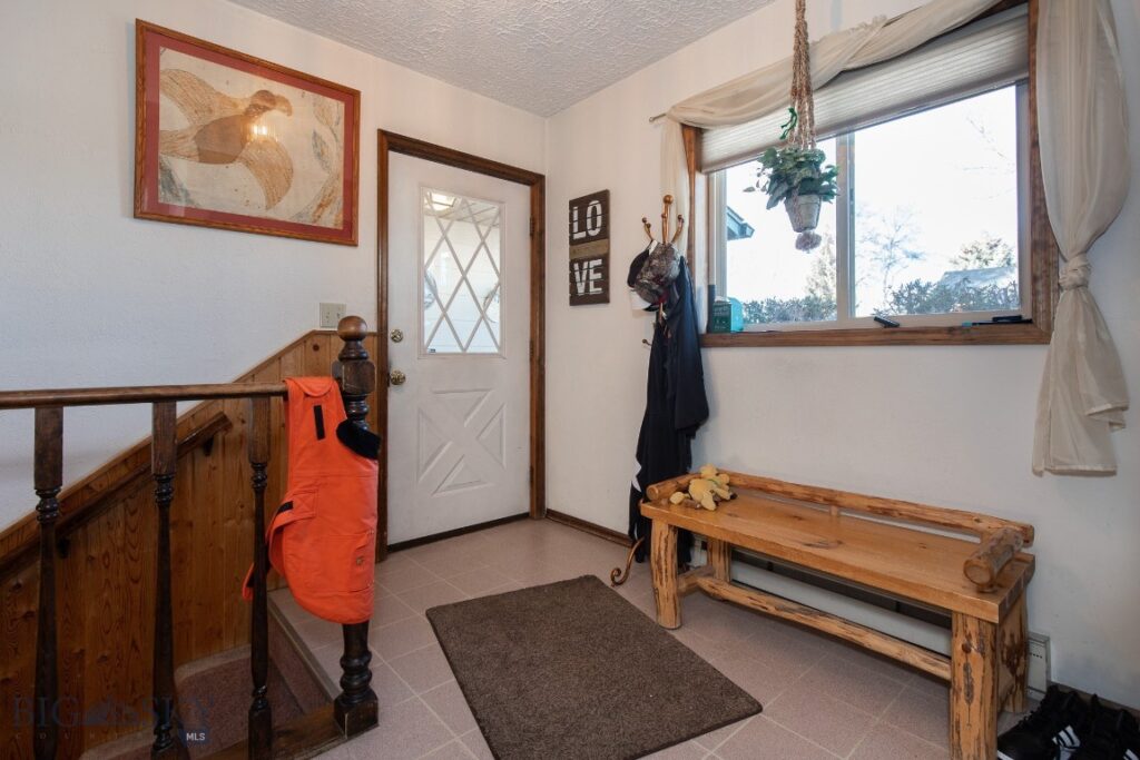 510 E Fulton Avenue, Manhattan MT 59741