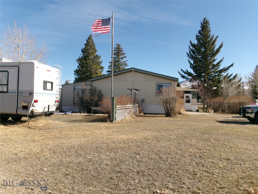 514 N Harrison Street, Lima MT 59739