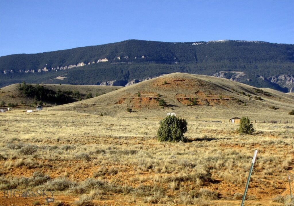517 Deadman Creek Road, Bridger MT 59014