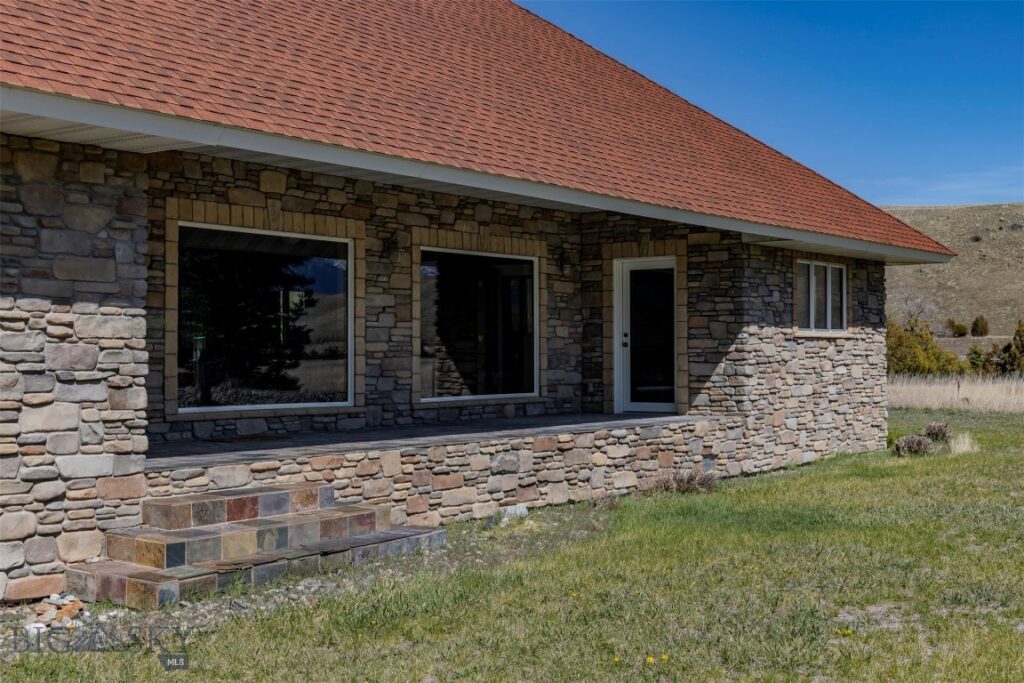 52 Eastep Lane, Livingston MT 59047