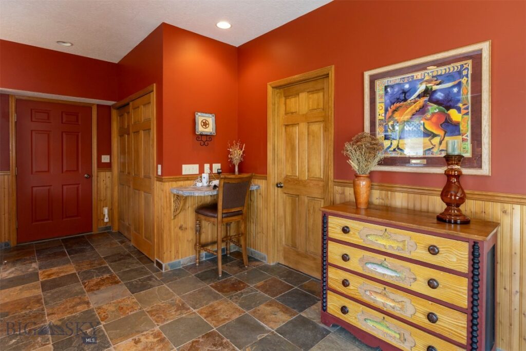 52 Eastep Lane, Livingston MT 59047