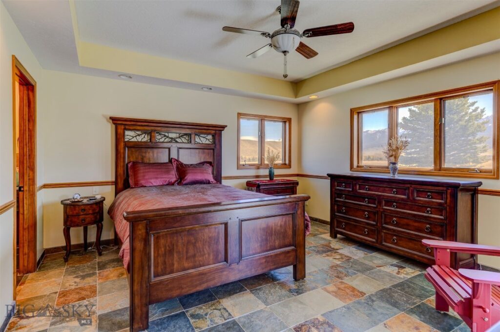 52 Eastep Lane, Livingston MT 59047
