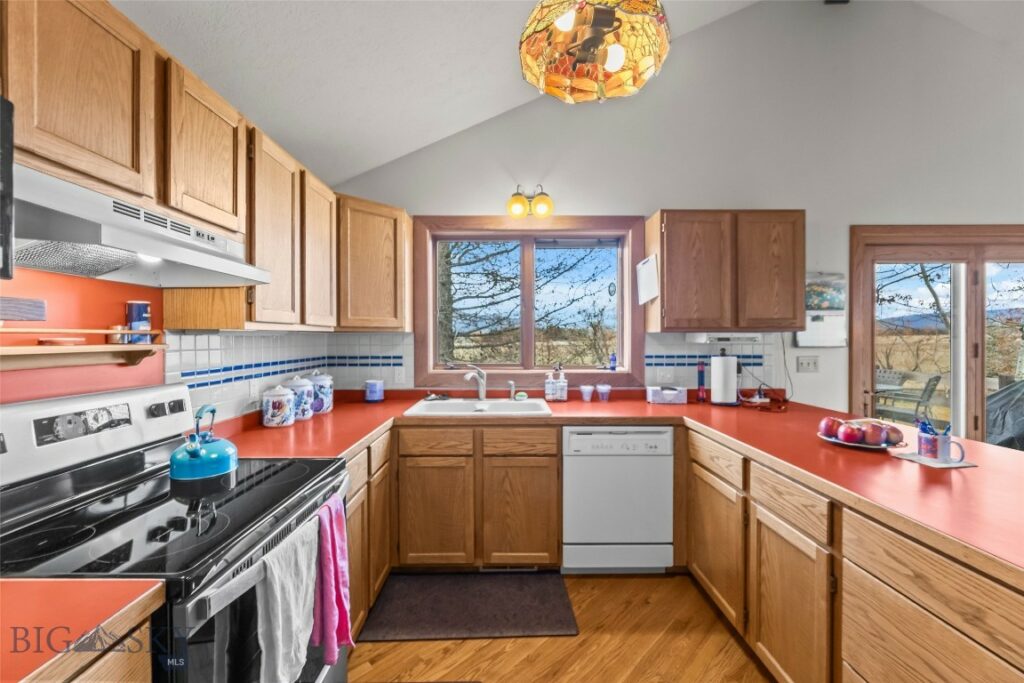 530 Rocky Road, Bozeman MT 59718