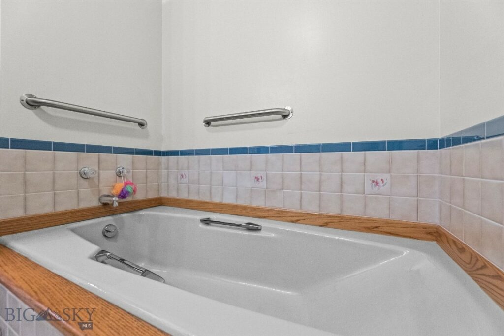 530 Rocky Road, Bozeman MT 59718