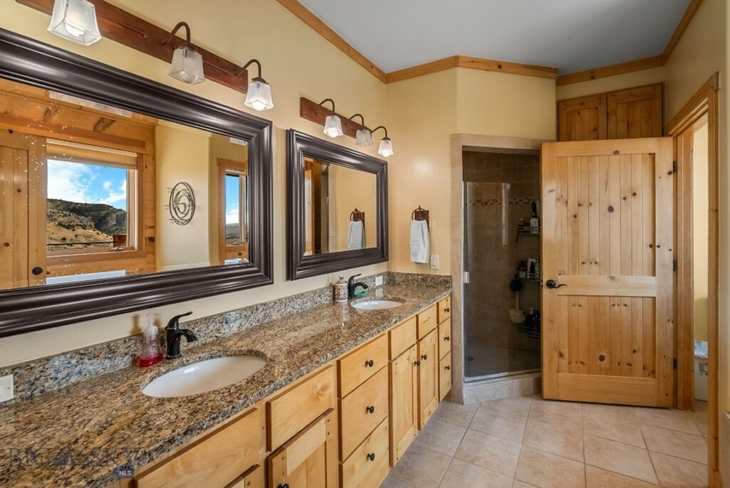 531 Mossy Rock Lane, Manhattan MT 59741