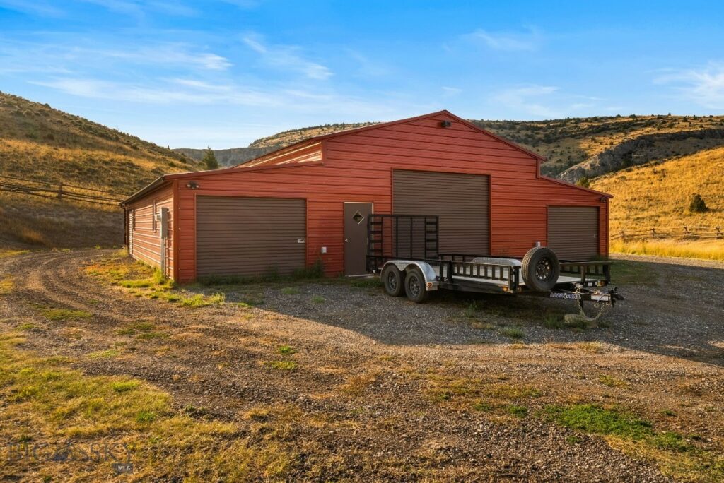 531 Mossy Rock Lane, Manhattan MT 59741