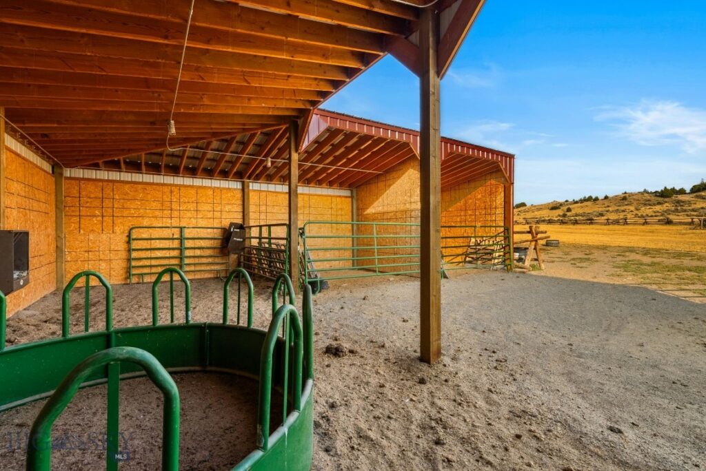 531 Mossy Rock Lane, Manhattan MT 59741