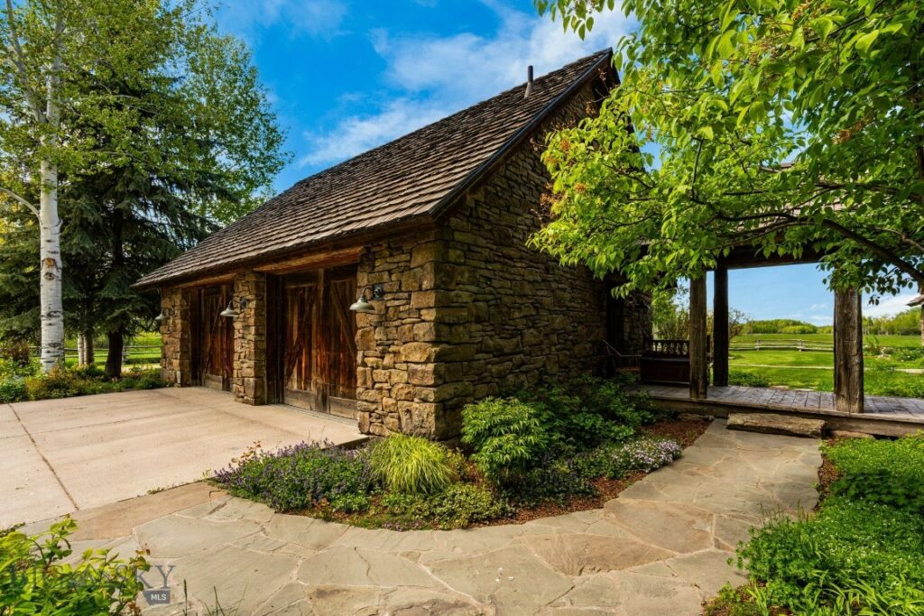 5350 River Road, Bozeman MT 59718