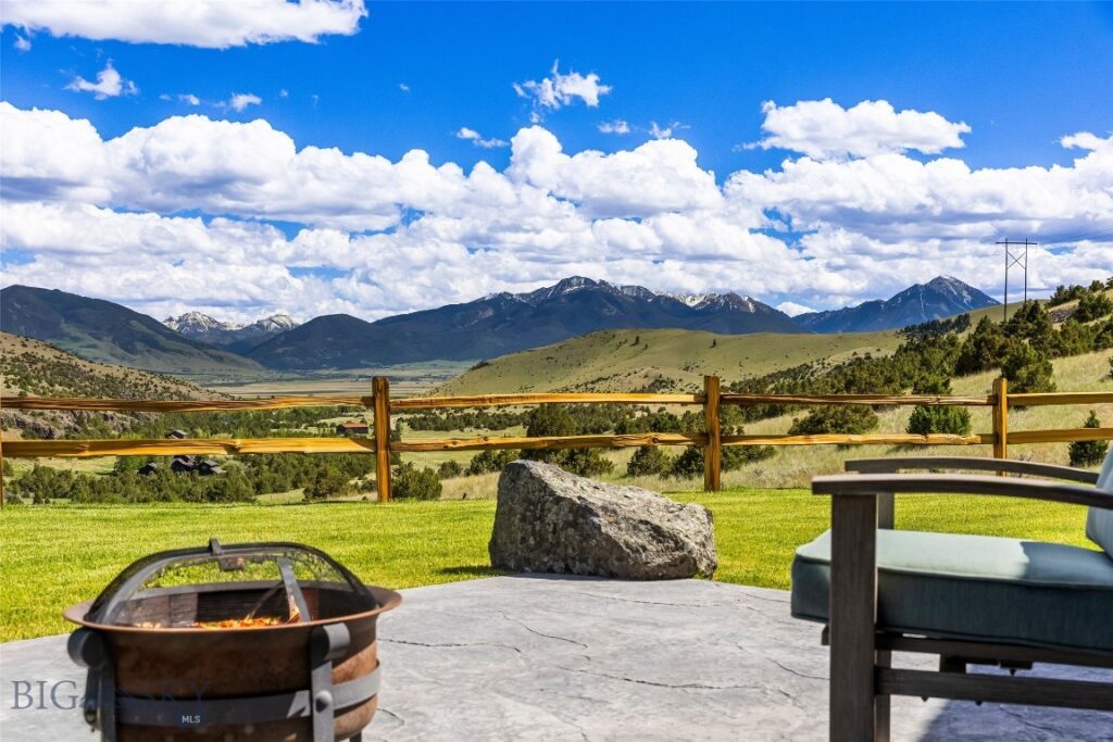 54 Antelope Butte Road, Livingston MT 59047