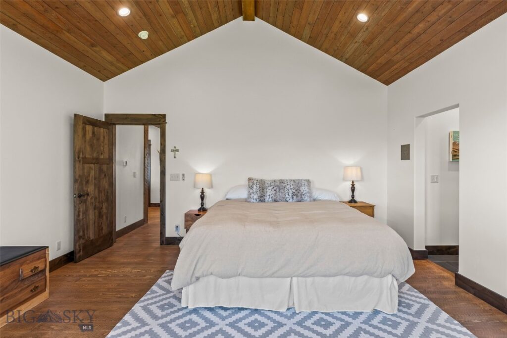 54 Antelope Butte Road, Livingston MT 59047