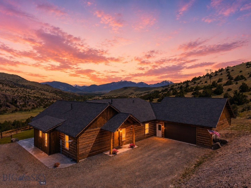 54 Antelope Butte Road, Livingston MT 59047