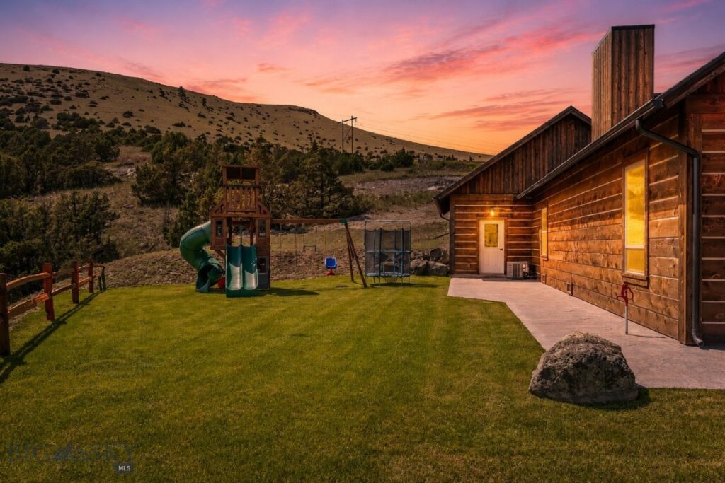 54 Antelope Butte Road, Livingston MT 59047
