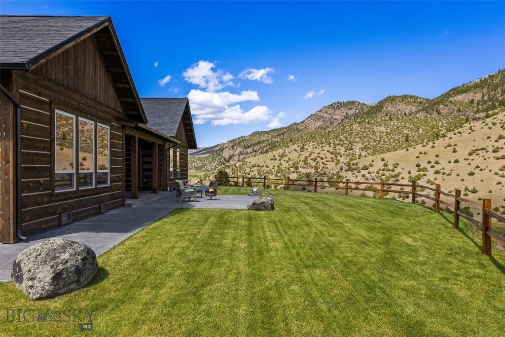 54 Antelope Butte Road, Livingston MT 59047