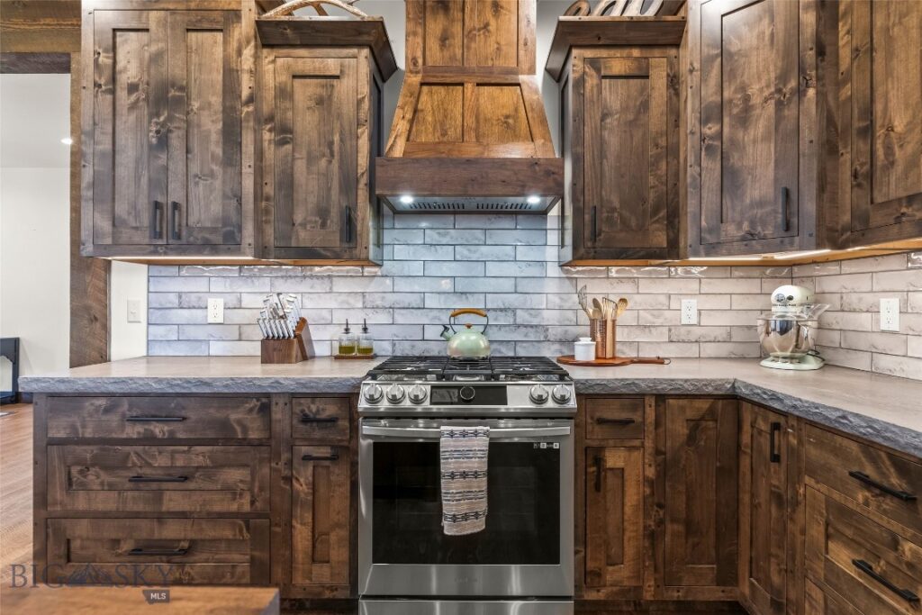 54 Antelope Butte Road, Livingston MT 59047