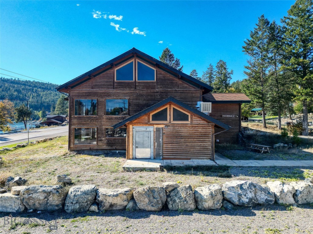 5463 US Highway 93 S, Somers MT 59932