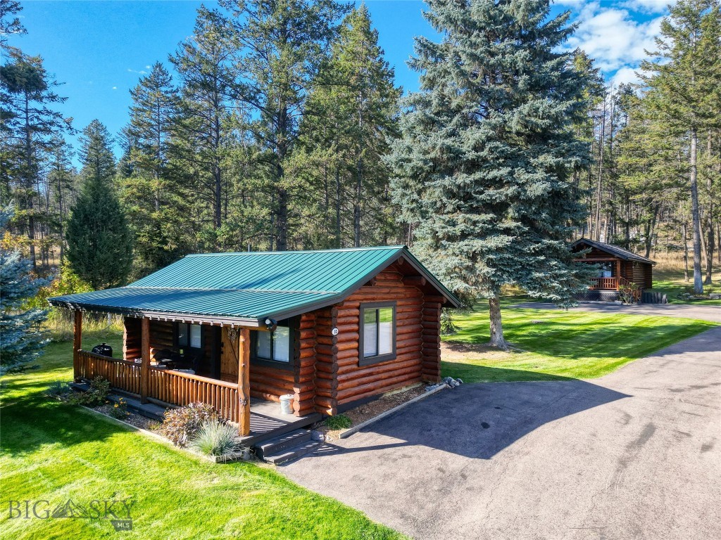 5463 US Highway 93 S, Somers MT 59932