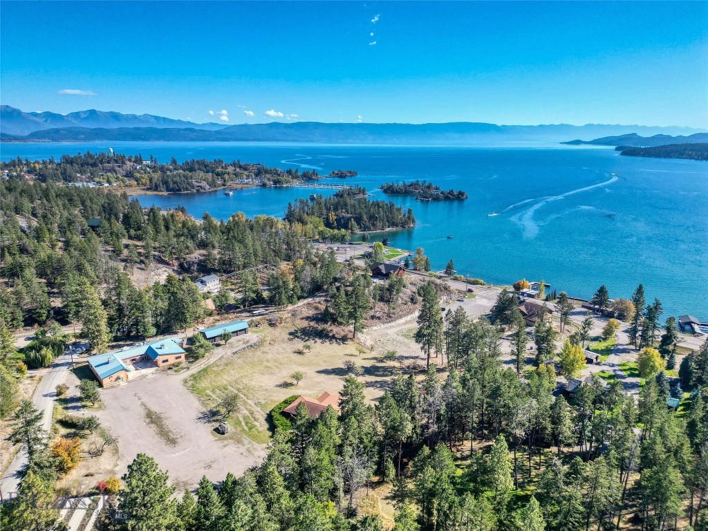 5463 US Highway 93 S, Somers MT 59932