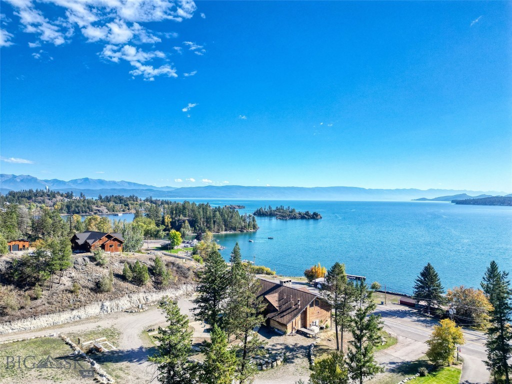 5463 US Highway 93 S, Somers MT 59932