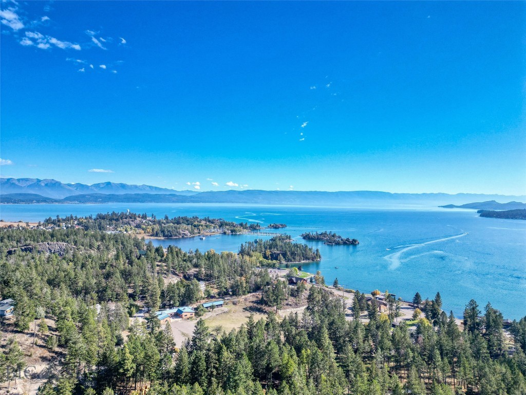 5463 US Highway 93 S, Somers MT 59932