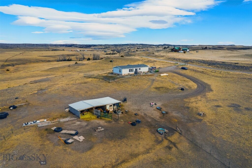 56 Spannering, Big Timber MT 59011