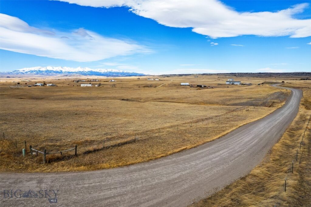 56 Spannering, Big Timber MT 59011