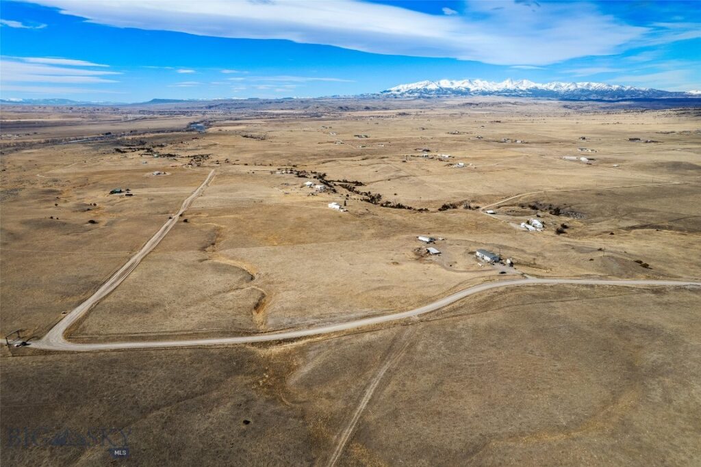 56 Spannering, Big Timber MT 59011