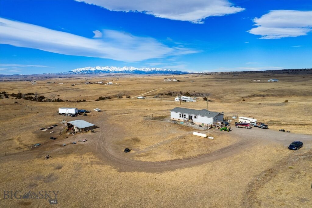 56 Spannering, Big Timber MT 59011