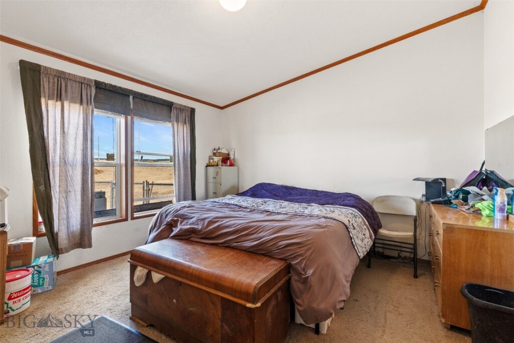 56 Spannering, Big Timber MT 59011