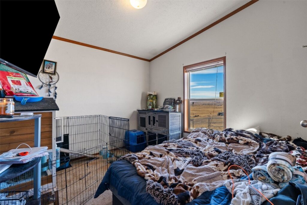 56 Spannering, Big Timber MT 59011