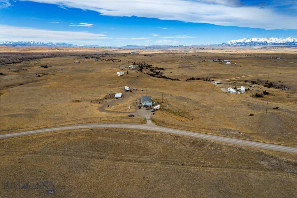 56 Spannering, Big Timber MT 59011