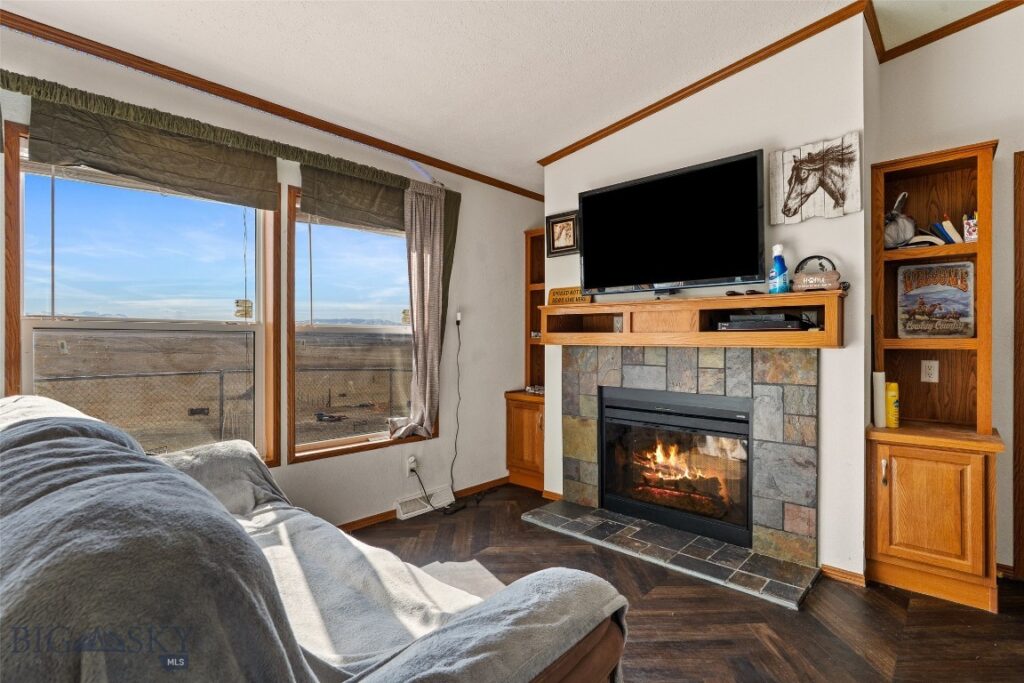 56 Spannering, Big Timber MT 59011