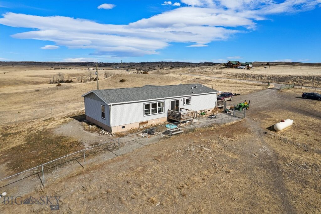 56 Spannering, Big Timber MT 59011